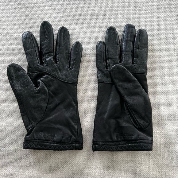 ROOTS Genuine Leather Gloves - Picture 1 of 3